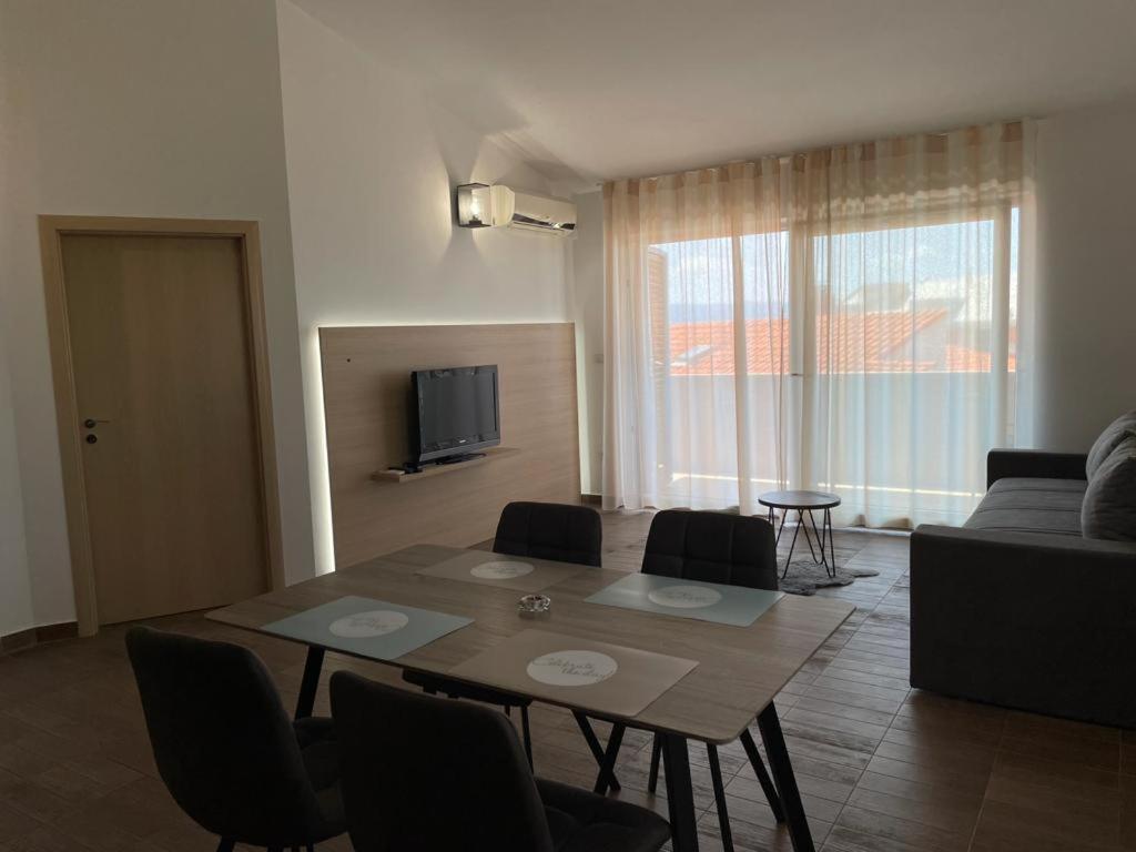 Apartments Vukovic โปดสตรานา ห้อง รูปภาพ