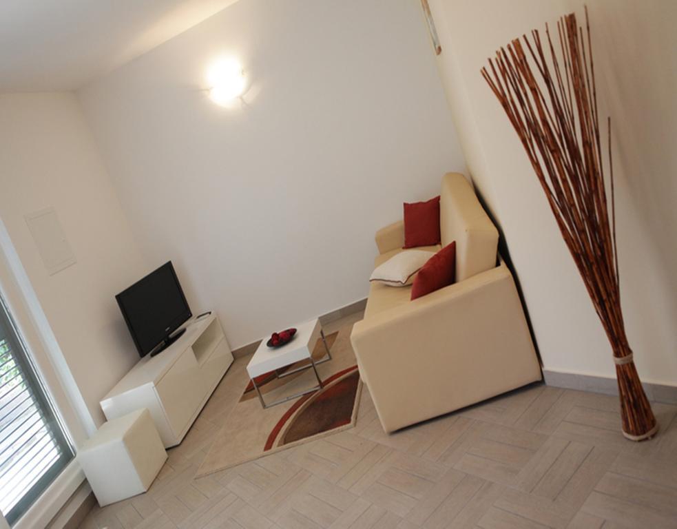 Apartments Vukovic โปดสตรานา ภายนอก รูปภาพ