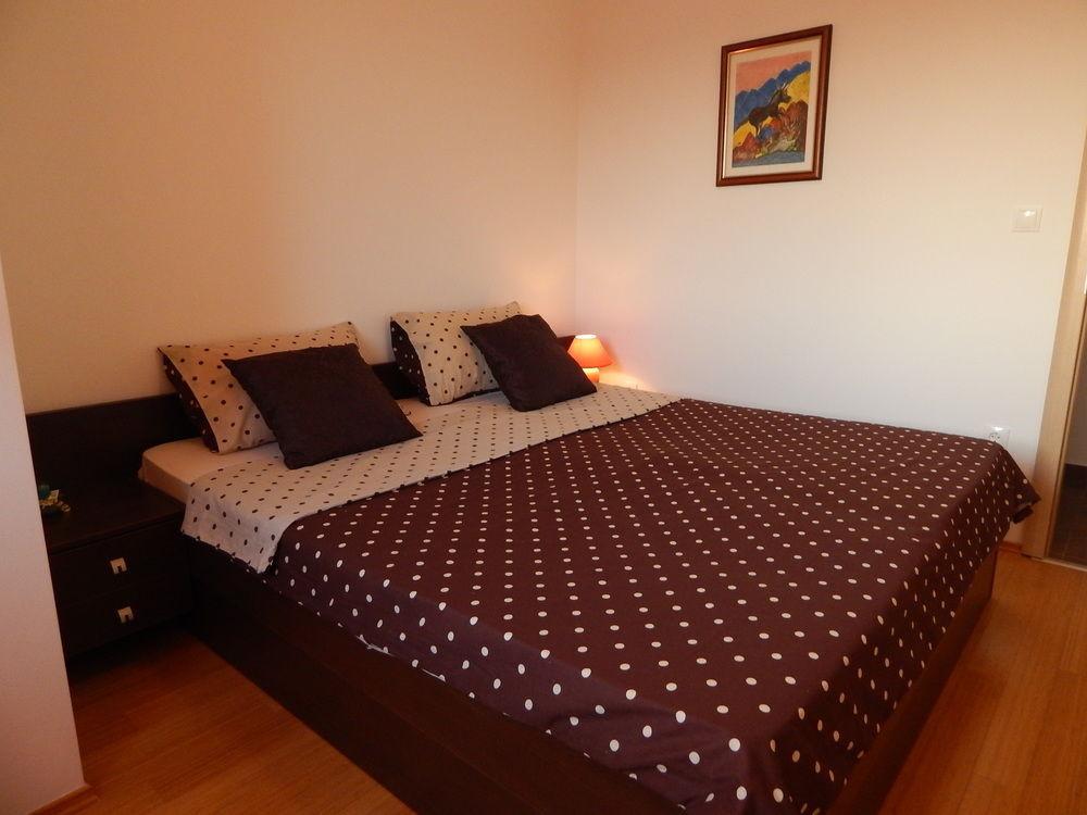 Apartments Vukovic โปดสตรานา ภายนอก รูปภาพ