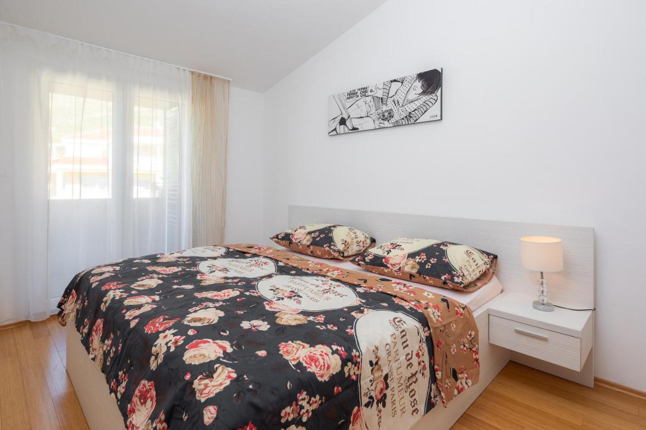 Apartments Vukovic โปดสตรานา ภายนอก รูปภาพ
