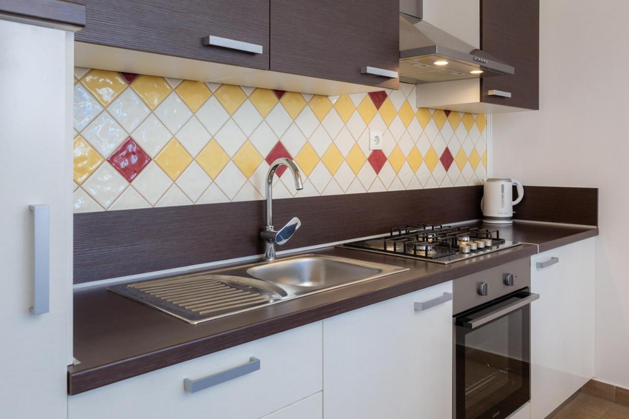Apartments Vukovic โปดสตรานา ภายนอก รูปภาพ