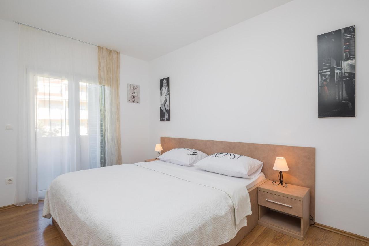 Apartments Vukovic โปดสตรานา ภายนอก รูปภาพ