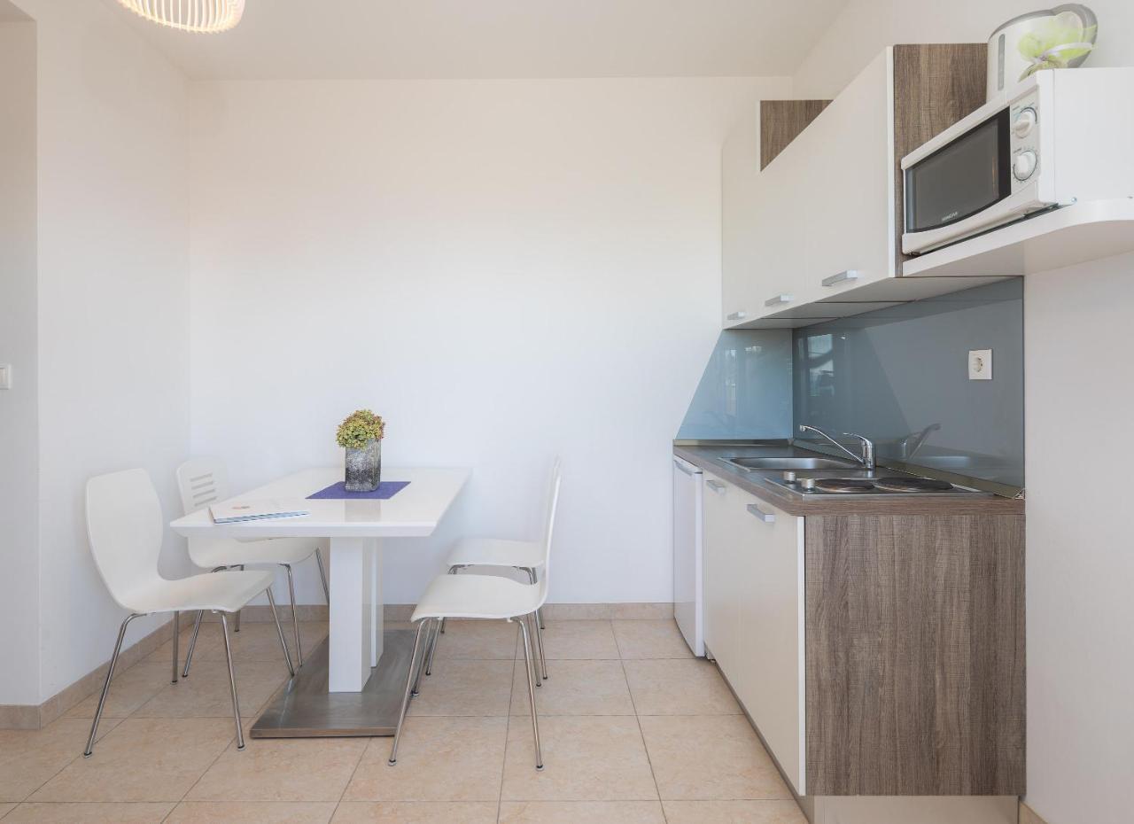 Apartments Vukovic โปดสตรานา ภายนอก รูปภาพ